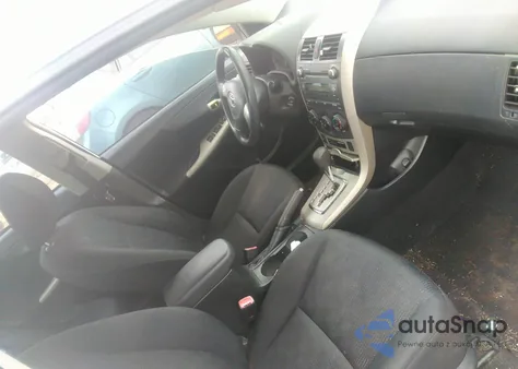 2010 Toyota Corolla S из США, поврежденный, VIN 1NXBU4EE0AZ304816